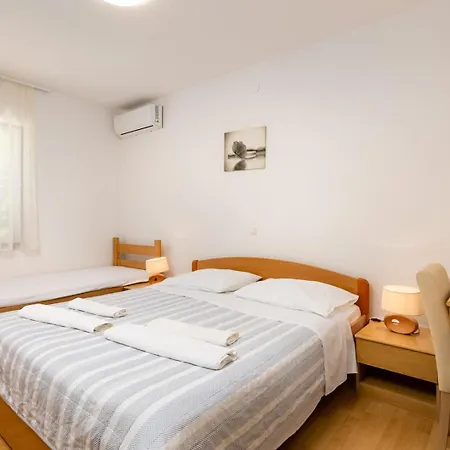 Πανσιόν Vera 3*